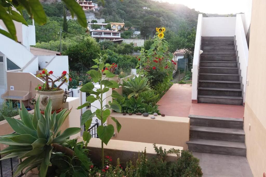 Villa Casa Catalogna , Vicino Al Centro Storico. Lipari  Exterior foto
