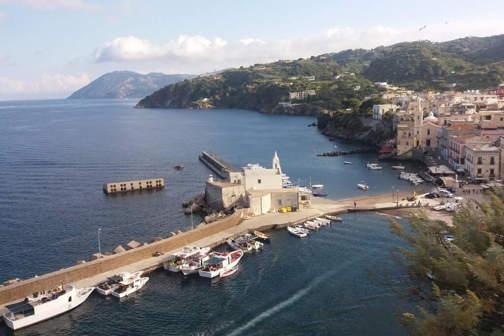 Villa Casa Catalogna , Vicino Al Centro Storico. Lipari  Exterior foto